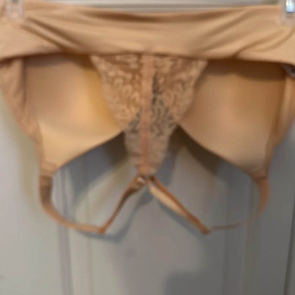 2 For $11 💖Serra bras - Picture 9 of 9